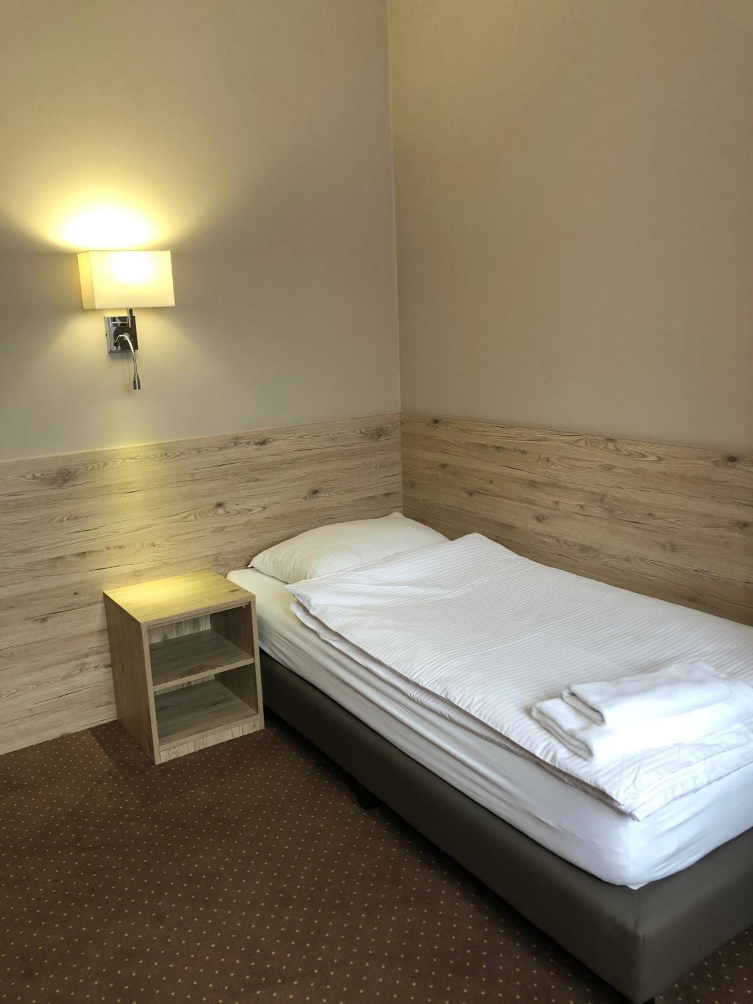Hotel Krystyna شتشتنو المظهر الخارجي الصورة