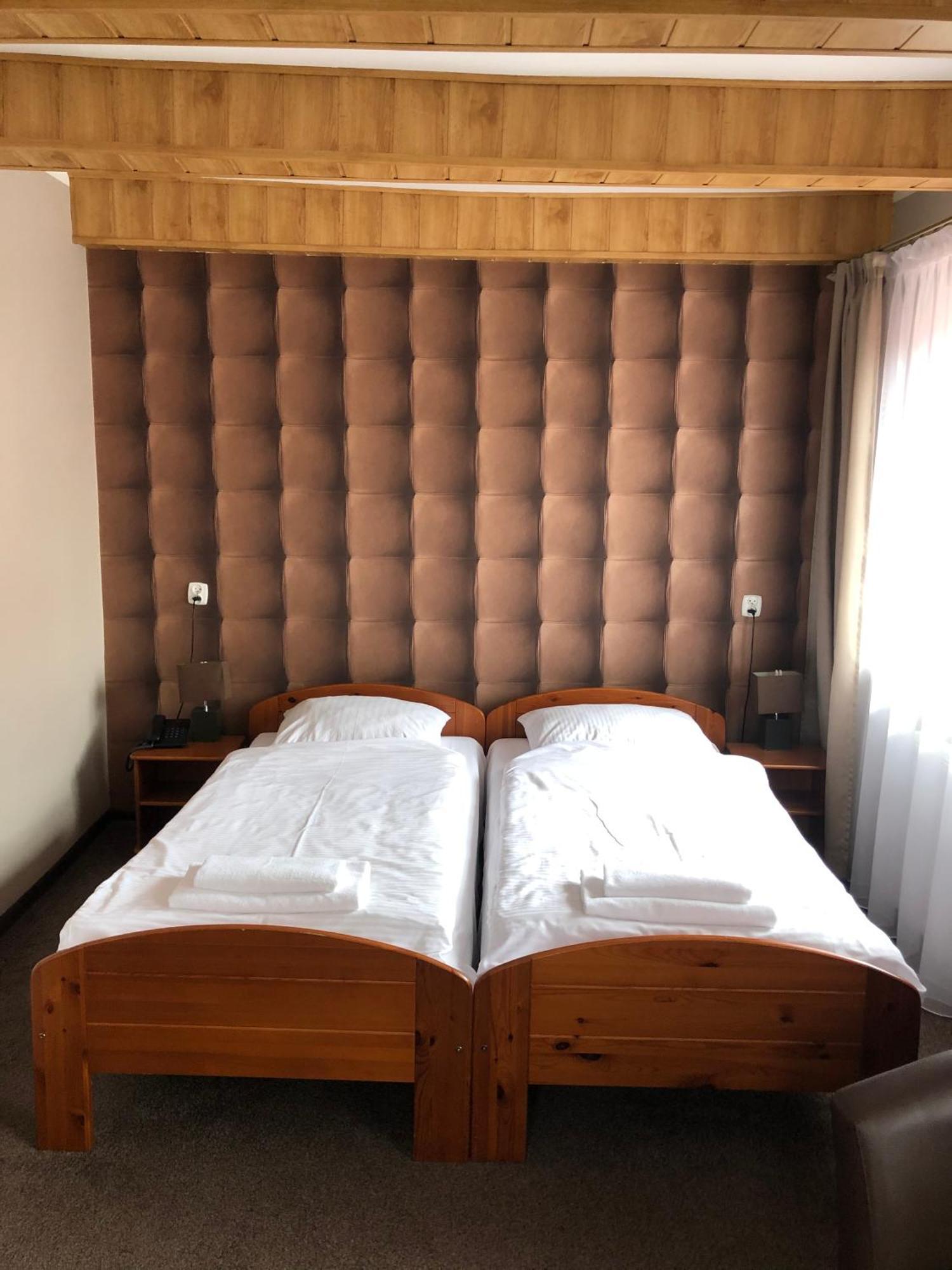 Hotel Krystyna شتشتنو المظهر الخارجي الصورة